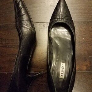 Black Alfani Pumps